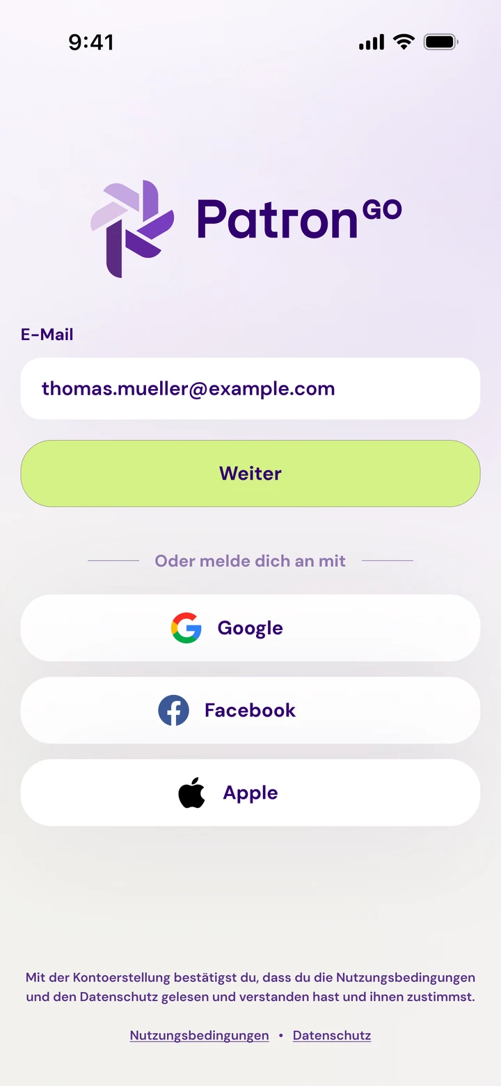 Startbildschirm der Patron GO App: E-Mail eingeben und weiter oder Anmeldung mit Google, Facebook oder Apple