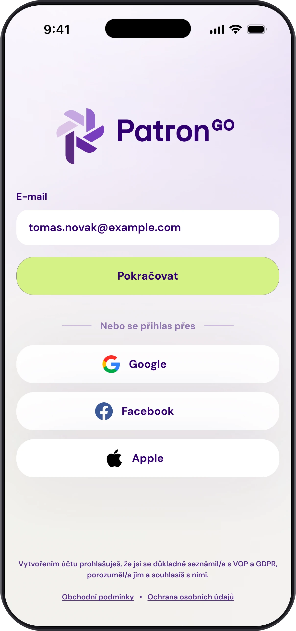 Úvodní obrazovka aplikace Patron GO: zadání e-mailu a pokračování nebo přihlášení přes Google, Facebook či Apple
